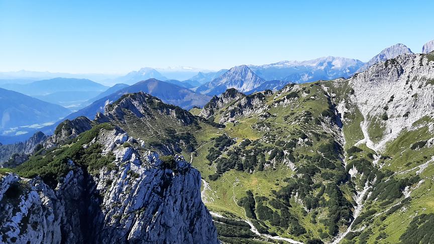 © Gertrude Rohrhofer Vom Grabnerstein mit Blick Richtung Admonterhaus. (Gertrude Rohrhofer)