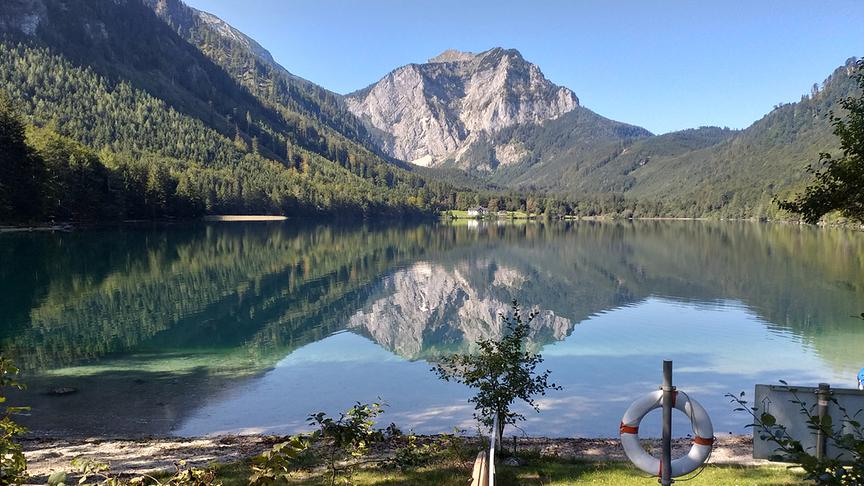 © Teresa Ines Sagerer Der vordere Lanbathsee, in Ebensee, Oberösterreich, am Tag des alljährlichen Langbathseenlaufes des LC Ebensee. (Teresa Ines Sagerer)