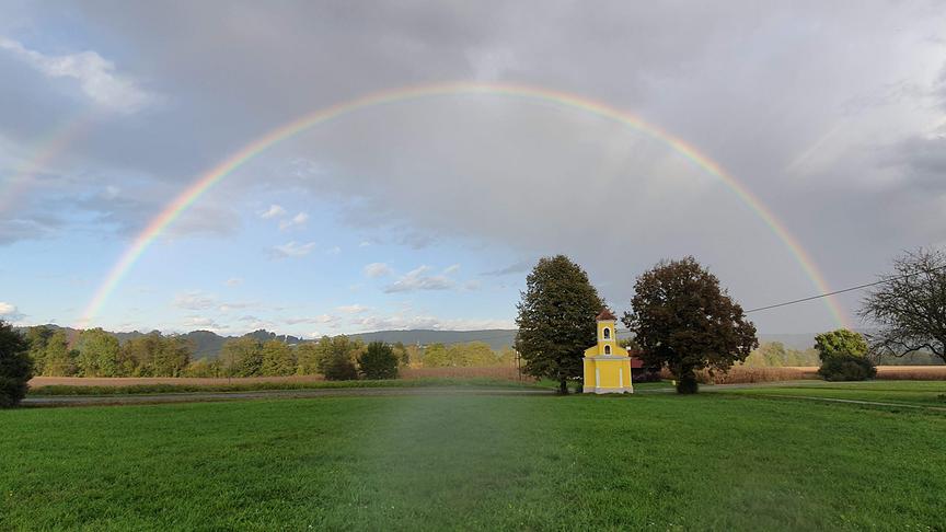 © Gernot Ambros Dieser Regenbogen entstand über dem Schwarzautal (Stmk). (Gernot Ambros)