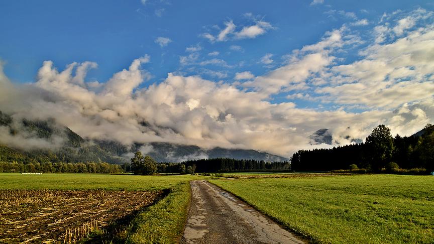 © Ingrid Grossauer Herrlicher Sonntagsspaziergang, am frühen Vormittag in Selzthal. (Ingrid Grossauer)
