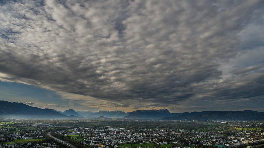 © Manfred Gasser Auch heute wieder ein Föntag in Vorarlberg. Blick auf das Rheintal. (Manfred Gasser)