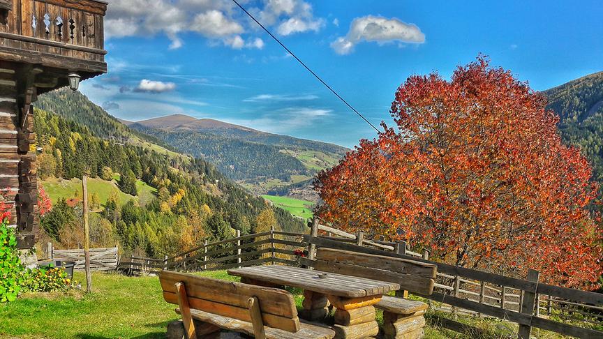 © Thomas Kaiser Herbststimmung mit Blick auf die Turracher Höhe. Auf dem Weg von Patergassen Richtung Falkert. (Thomas Kaiser)