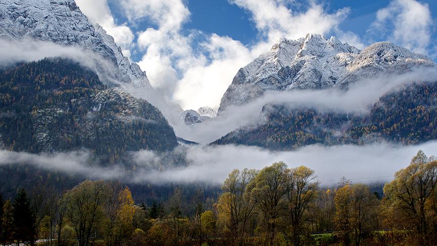 © Simone Peinhardt Wunderbare Stimmung zwischen den Regentagen mit angezuckerten Dolomitenspitzen. (Simone Peinhardt)
