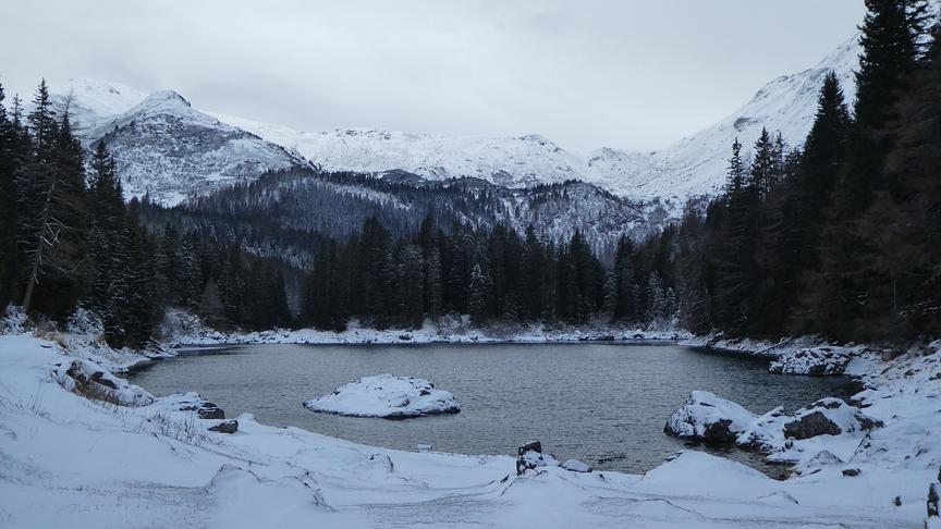 © Ferdinand Mader Still ruht der See - Obernbergersee 1600m Seehöhe. (Ferdinand Mader)
