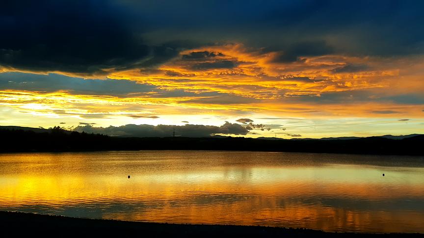 © Heike Rathswohl Sonnenuntergang Schwarzlsee/Unterpremstätten. (Heike Rathswohl)