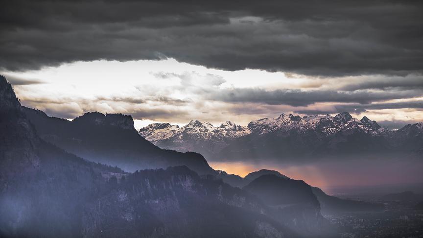 © Manfred Gasser Blick von Dornbirn Richtung Hohenems. Im Hintergrund die Schweizer Berge. (Manfred Gasser)