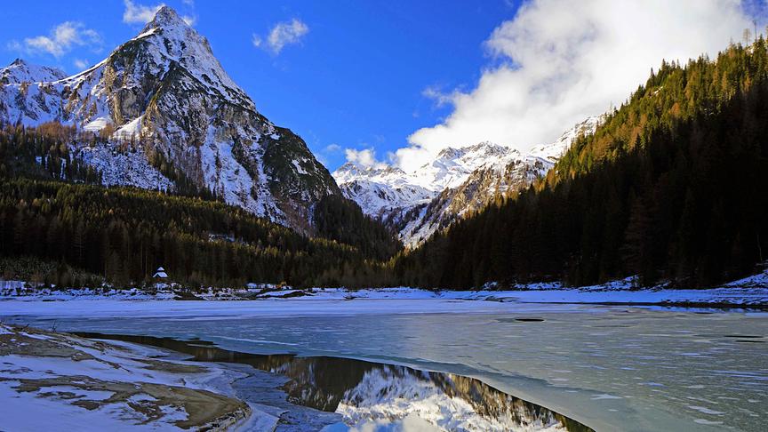 © Evelyn Grießner Schlierersee mit Riedingspitz, auch Lungauer Matterhorn genannt. (Evelyn Grießner)