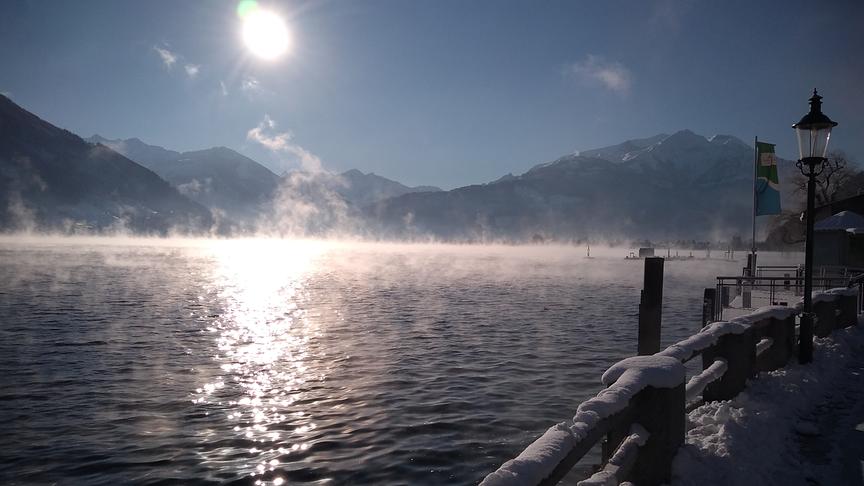 © Hochhold Rainer Kältenebel über noch wärmeren See. (Hochhold Rainer)