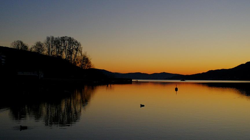 © Doris Blüm Wunderbare Morgenstimmung in der Bucht von Velden am Wörthersee. (Doris Blüm)