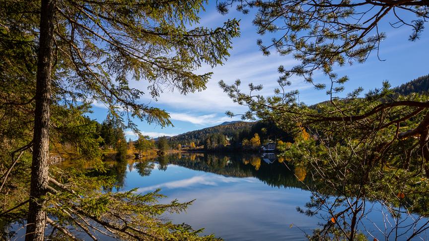 © Nina Ebner Der Hubertussee in der Walstern (Mariazellerland) im Herbst. (Nina Ebner)