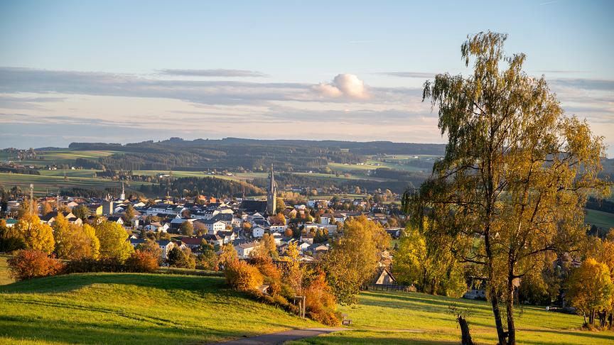 © Helga Baier Lug ins Land mit Blick auf Bad Leonfelden (Helga Baier)