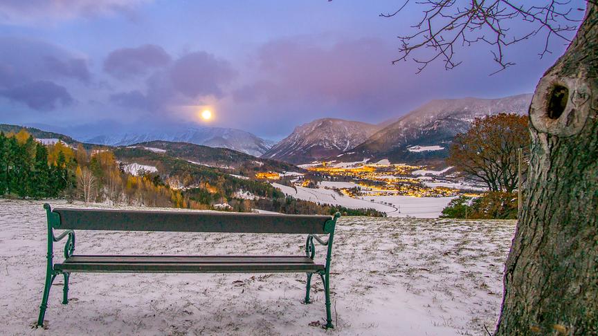 Wunderschöner Wintermorgen am Eichberg im südlichen Niederösterreich (Mario Hofer)