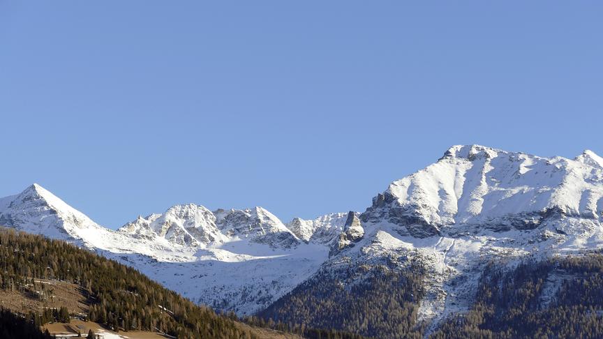 Blick zur Goldberggruppe; Kammspitz, Schwanspitz, Böseck (Willi Altenhuber)