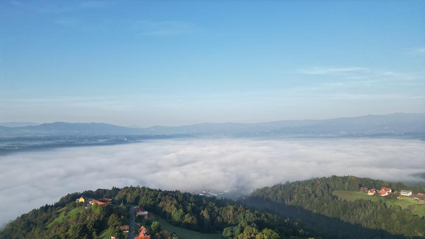 © Blick von Sausal über Gleinstätten hin zur Weinebene (Markus Lampl) Blick von Sausal über Gleinstätten hin zur Weinebene (Markus Lampl)