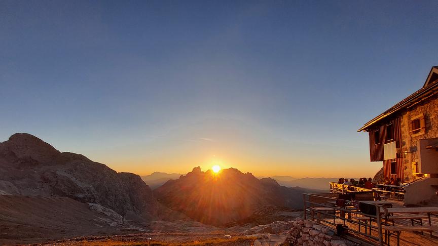 © Michaela Derganc Sonnenuntergang auf der Adamekhütte, Gosau (Michaela Derganc)